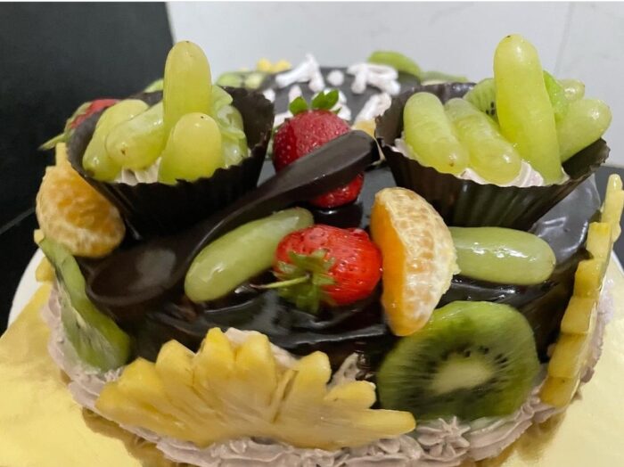 Fruit chocolate cake